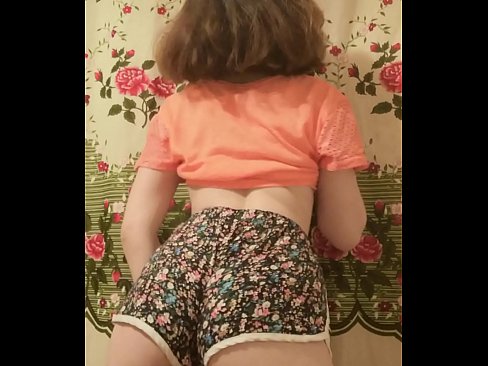 ❤️ Seksual yosh go'dak kamerada uning shortilarini echib tashlamoqda seks uz.xxxpornolive.ru